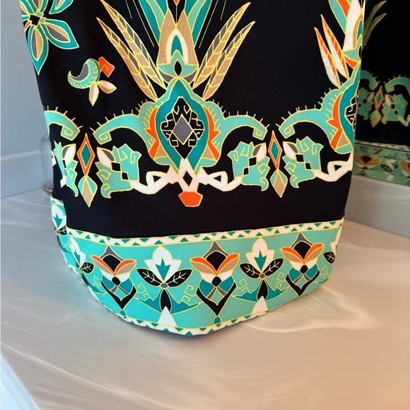 Kim Rogers Black and Green Sleeveless Sheath Mini Dress Size 12 - Picture 9 of 13